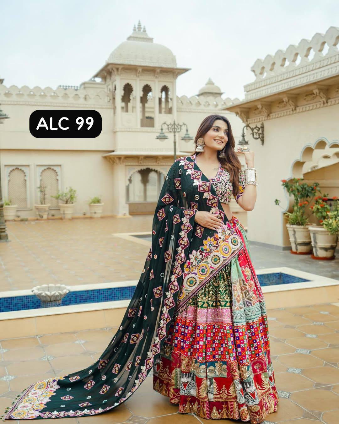 GREEN CHANIYA CHOLI COTTON BLEND - Image 4