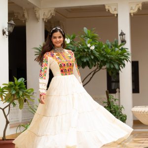 Gamthi Work Gown