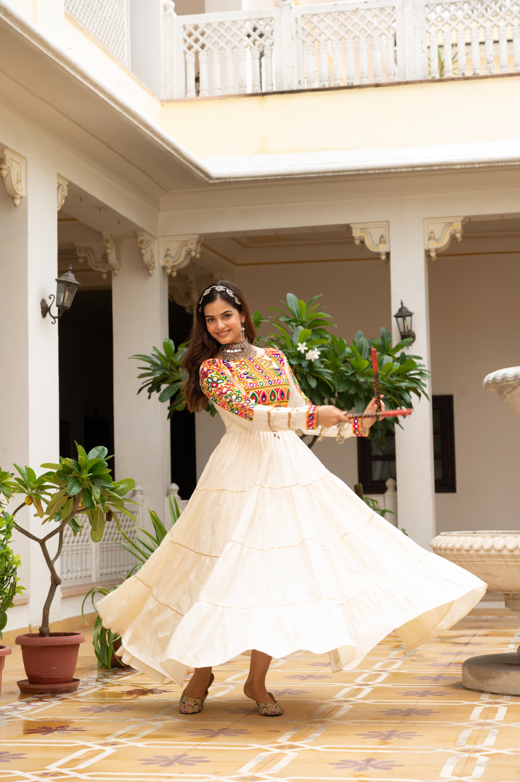 Gamthi Work Gown - Image 7